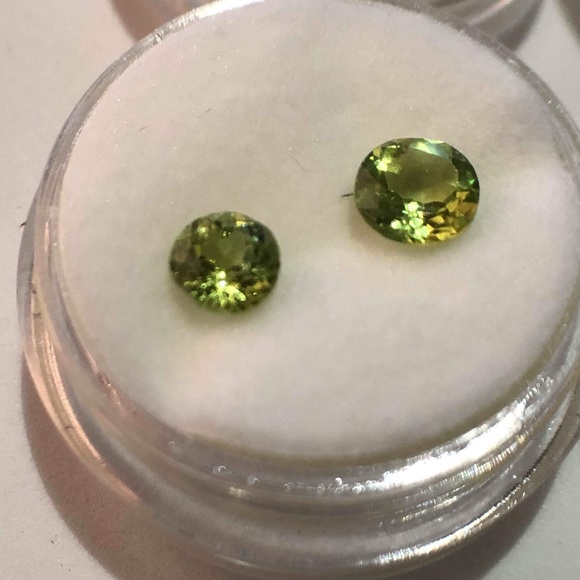 Faceted Gemstones - Picture 2 of 8